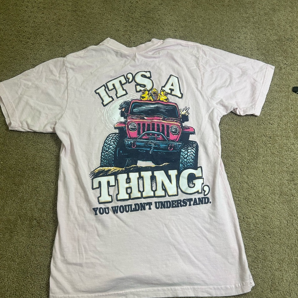 Jedco Women’s Small Pink Jeep- It’s A Thing Short Sleeve T-shirt